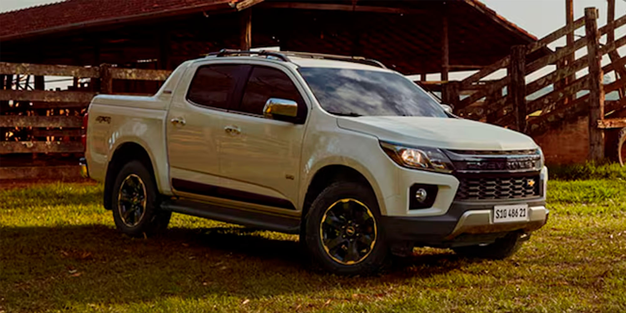 Chevrolet S10 en campo